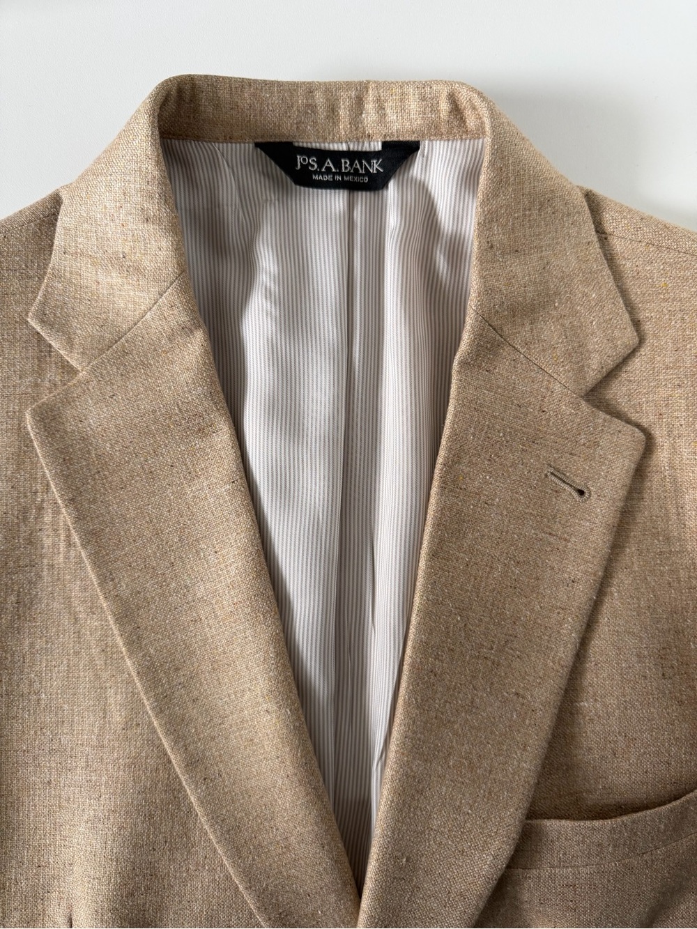 Jos. A. Bank 100% Silk Suit Jacket Sport Coat Blazer Light Sand Beige 44 Long